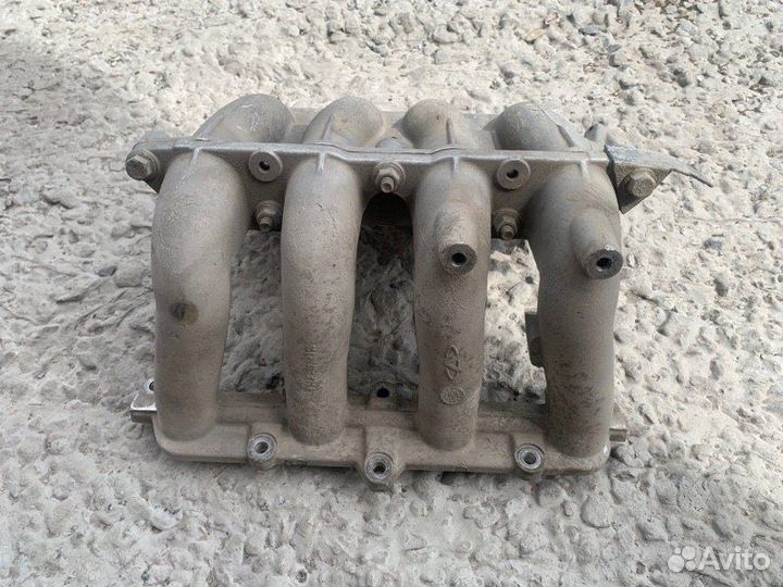 Коллектор впускной Chery Amulet A15 DA SQR480ED