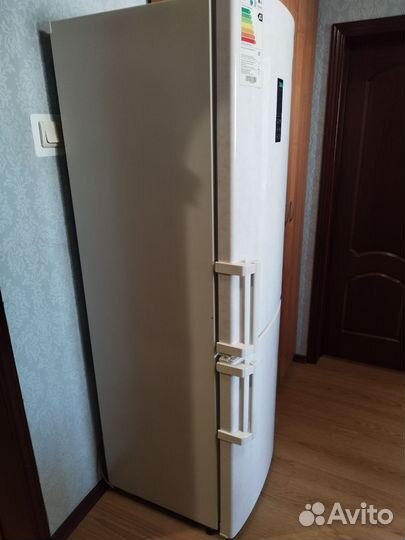 Холодильник бу lg