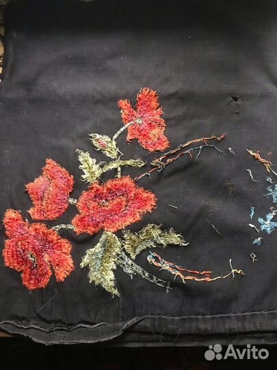 Вышивка на наволочке на диванную подушку, СССР