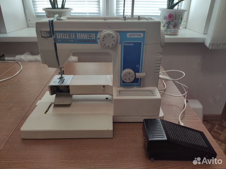Швейная машинка Veritas Famula