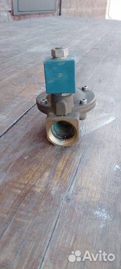 Электромагнитный клапан