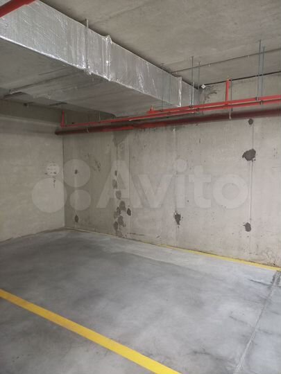 Машиноместо, 13 м²