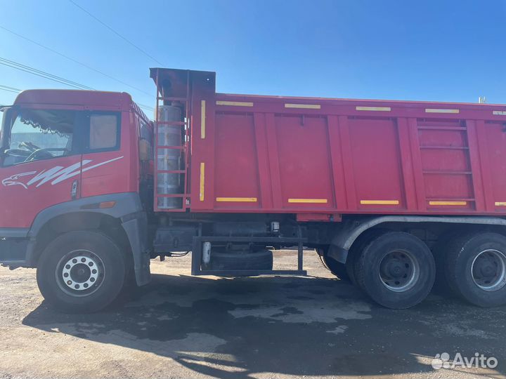 FAW CA3252P2K2T1A, 2008