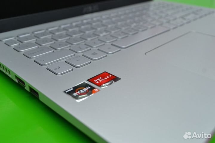 Красивый и Мощный asus