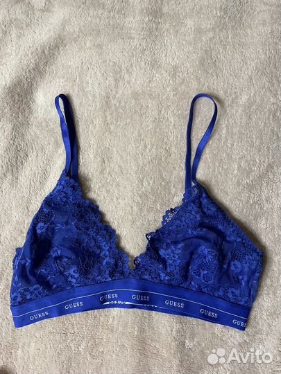 Бюстгальтер guess
