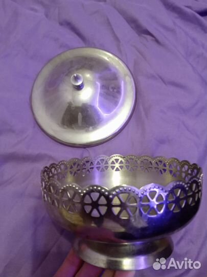 Ваза конфетница на ножке с крышкой СССР