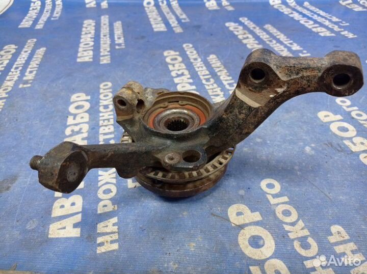 Передний правый поворотный кулак Chery Amulet