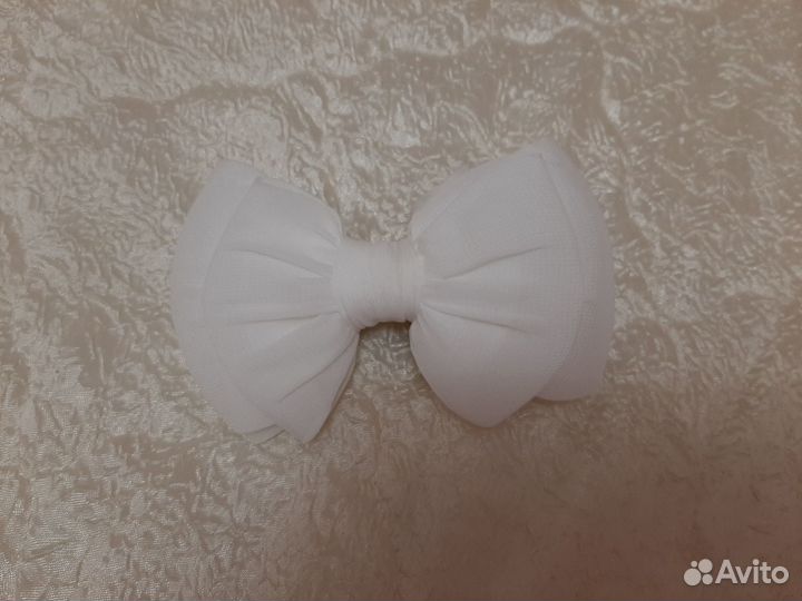 Заколка-бант