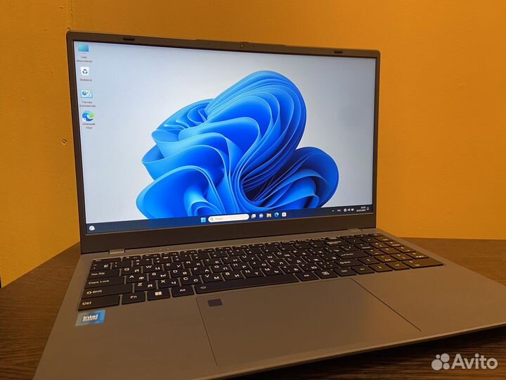 Ноутбук htex 16 Pro 15.6