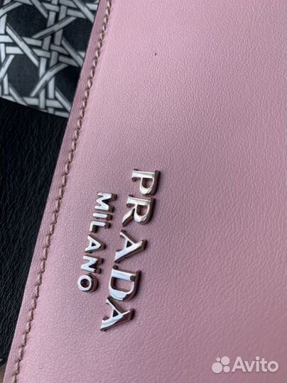 Новая сумка prada
