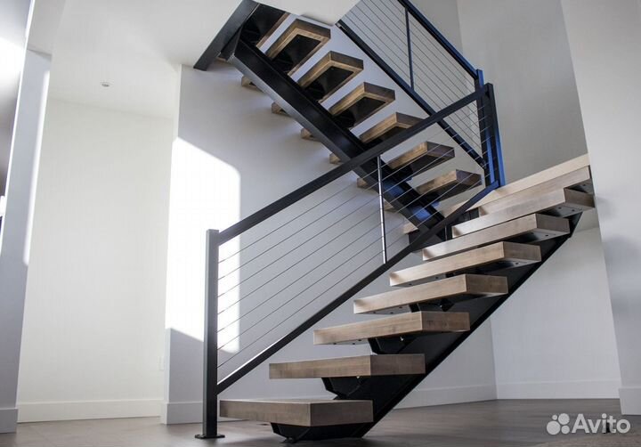 Лестница из метала