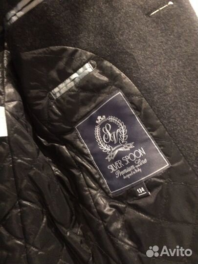 Пиджак на подростка новый