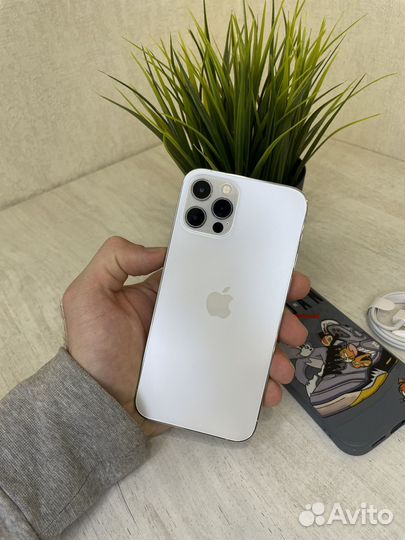 iPhone 12 Pro, 128 ГБ