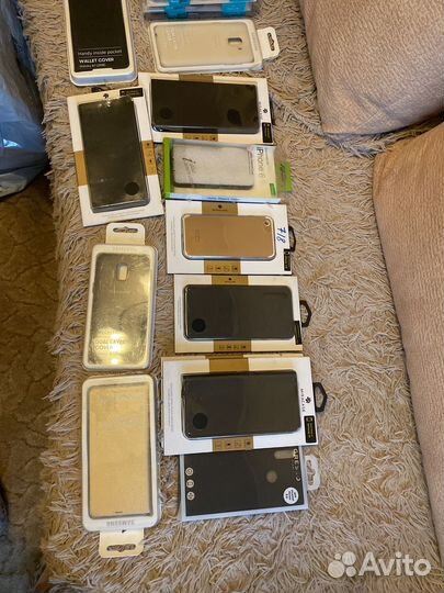 Чехлы на телефоны