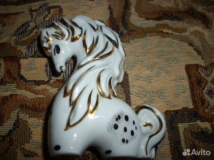 Фарфоровые статуэтки