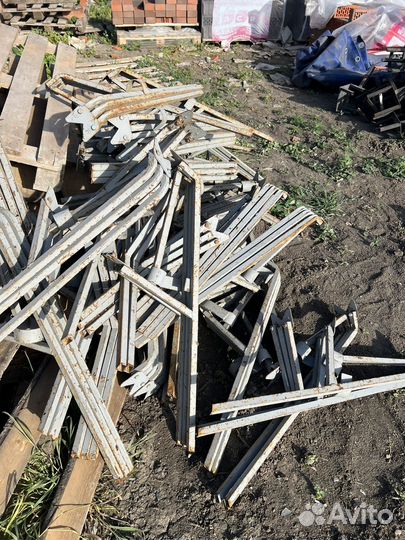 Стойки телескопические