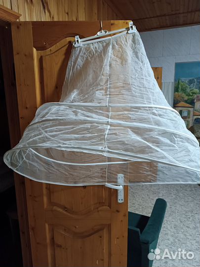 Свадебное платье 46 48 бу