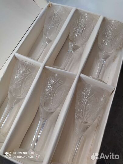 Хрустальные бокалы для шампанского