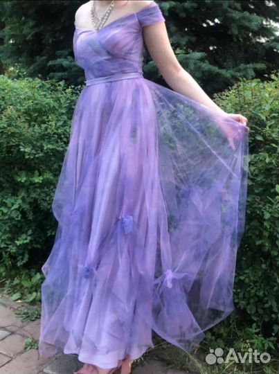 Вечернее платье