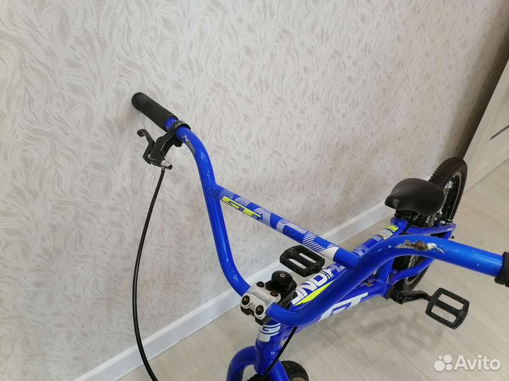 Велосипед BMW