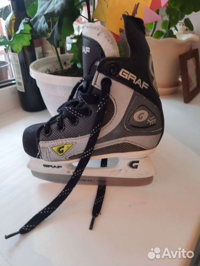 Коньки хоккейные graf
