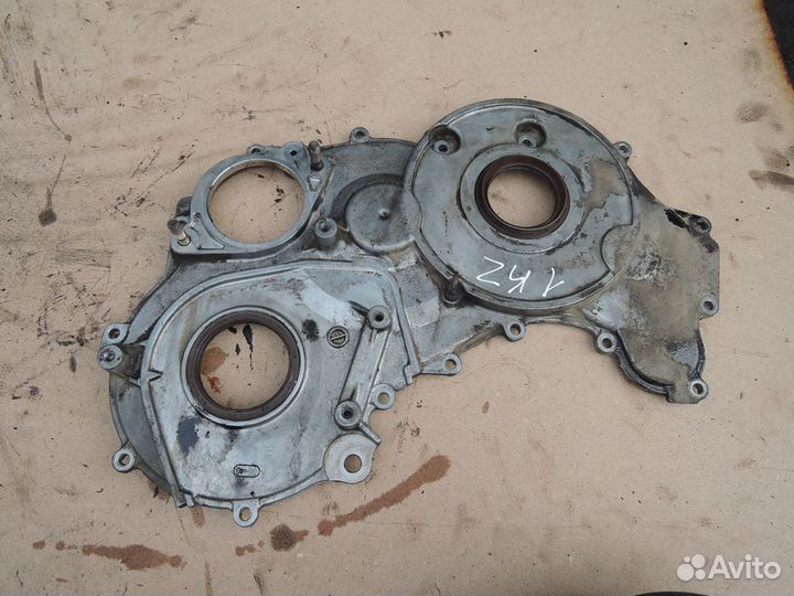 Крышка двигателя Toyota 1KZ-TE