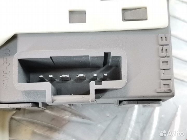 Стеклоподъемник электрический задний левый Peugeot