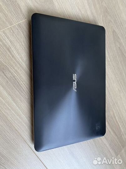 Ноутбук asus X555LD