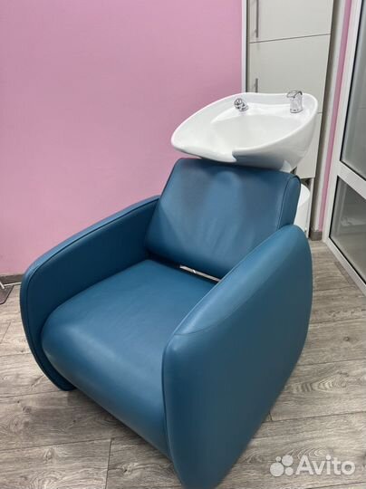 Парикмахерское кресло + мойка manzano + зеркало