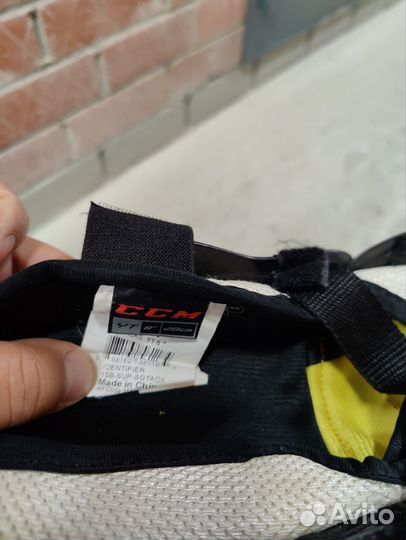 Щитки хоккейные детские ccm 8