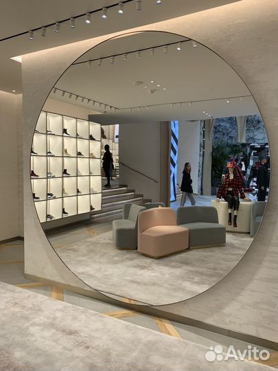 Круглое зеркало с подсветкой для Ванной