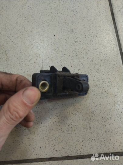 Замок капота Renault Megane 1 K7M A 7/02 1996