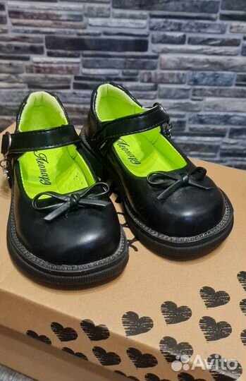 Туфли для девочки 27 размер