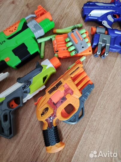 Nerf пистолеты и бластеры