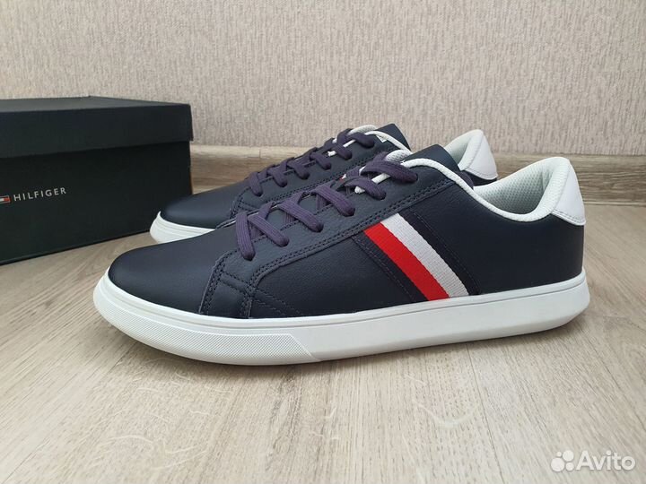 Кеды Tommy Hilfiger 44 eur демисезонные
