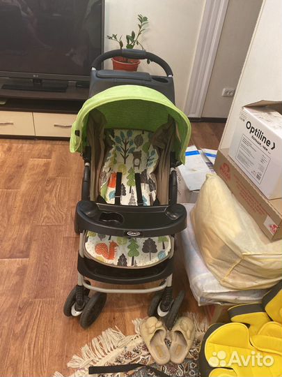 Прогулочная коляска graco