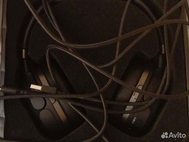 Игровые наушники HyperX cloud Orbit S