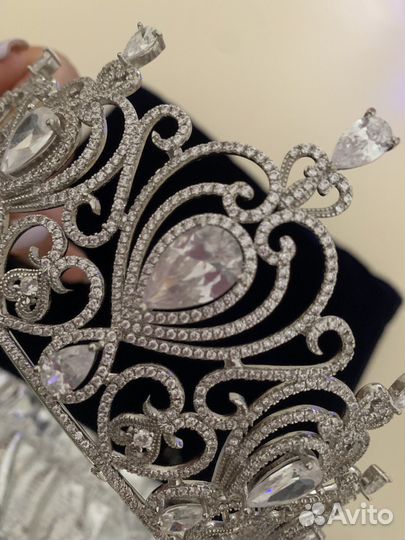 Свадебная диадема