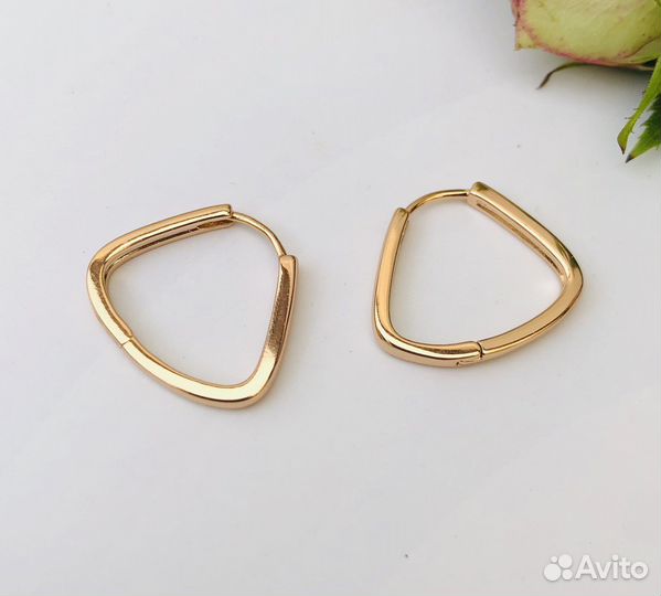 Серьги из медицинского сплава