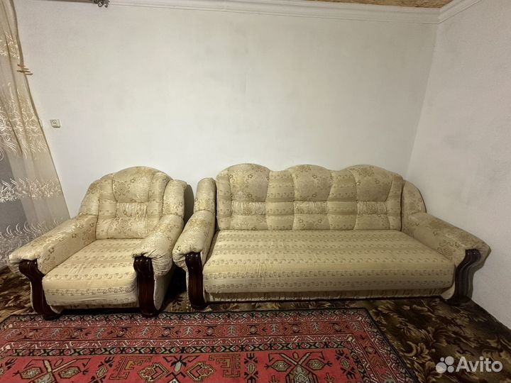 Диван и 2 кресла