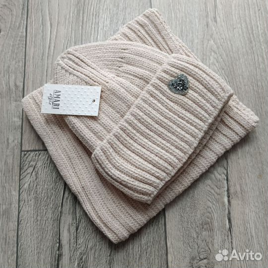 Шапка и снуд новые