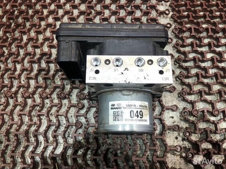 Блок ABS (насос) Рио 4 X Line Kia Rio