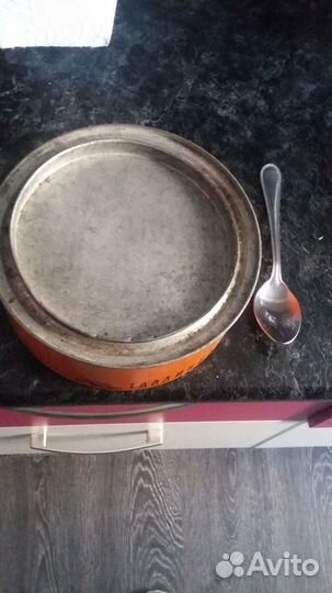 Банка жестяная