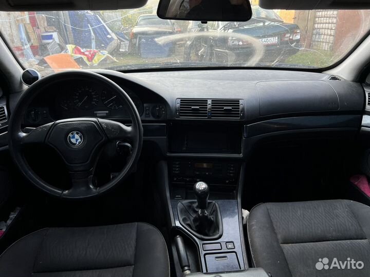 Разбор BMW E39 Дорестайлинг