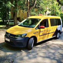 Volkswagen Caddy 1.6 MT, 2020, 151 000 км, с пробегом, цена 1 270 000 руб.