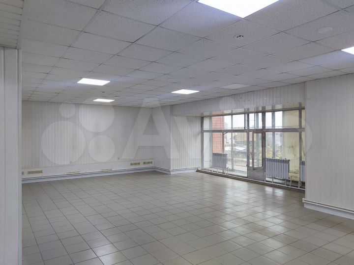 Торговая площадь, 60 м²