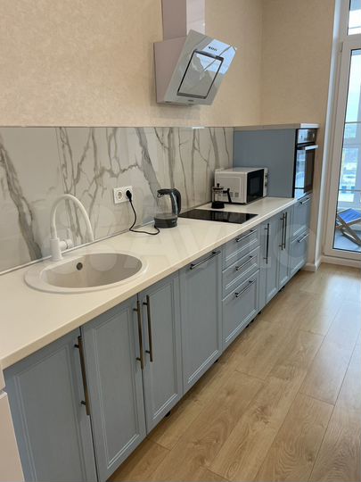 1-к. квартира, 42 м², 4/6 эт.