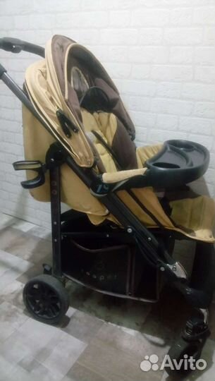Коляска прогулочная Zooper Z9 Rich всесезонная