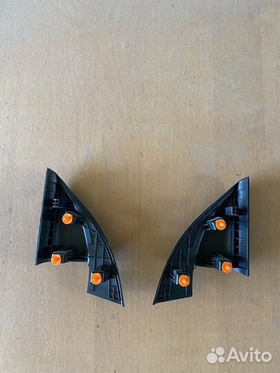 Заглушки дверей Kia Rio 4 (оригинал)