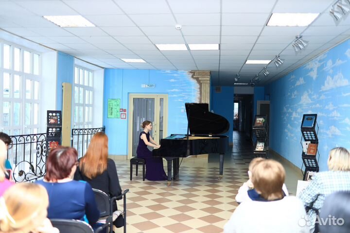 Педагог по фортепиано, музыкальный руководитель